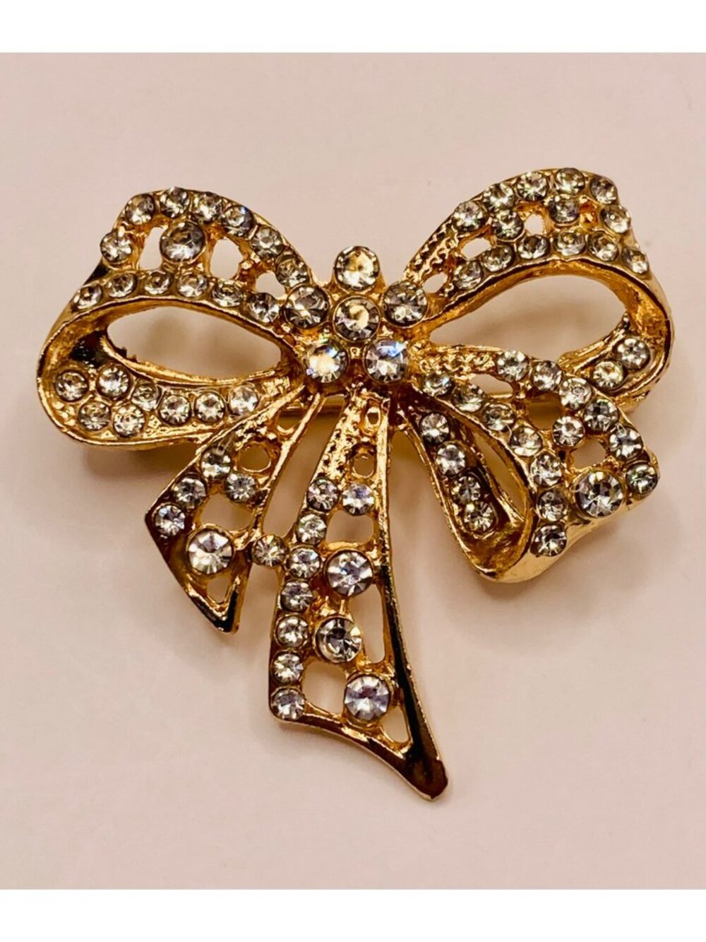 Gold Tone Crystal Rhinestone Bow Brooch Pin Elegant Vintage-Inspired -109B